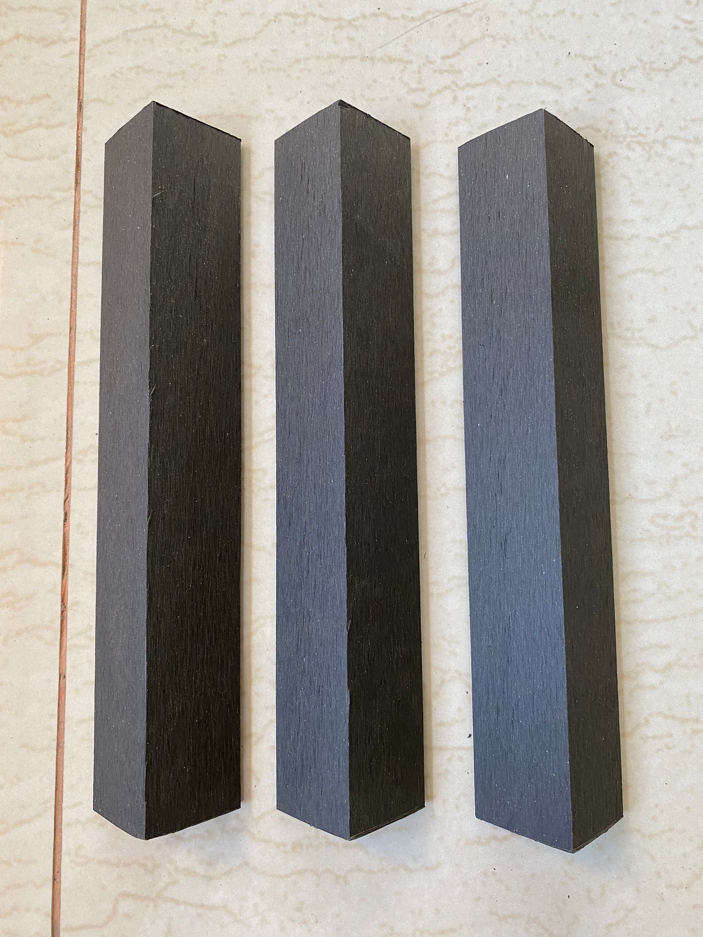 Moldura en L 2900x45x45mm - Coffee